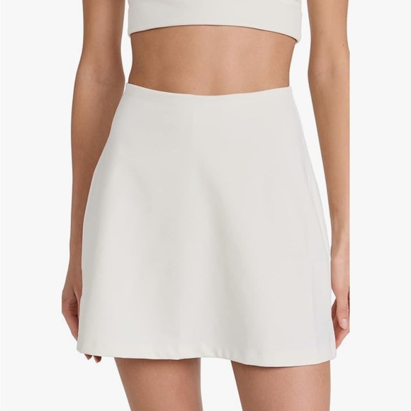 Girlfriend Collective White Apparel - Picture 1 of 16